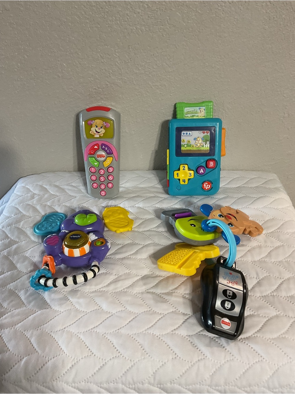 Fisher-Price Multi-Color Learning Phone & Key Toy Set - Picture 4 of 5